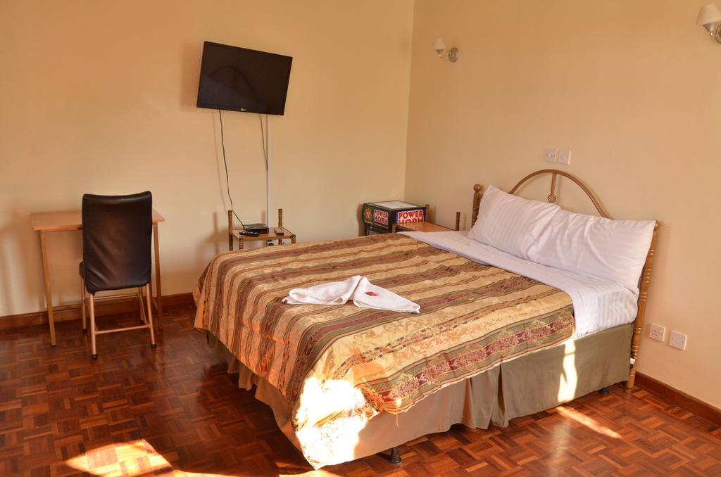 Dolfran Guest House Nairobi Esterno foto